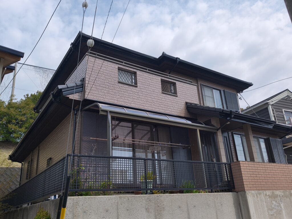 浜松市の外壁塗装・屋根工事なら椎名塗装店へ：1級建築施工管理技士の視点で伝える後悔しないメンテナンス